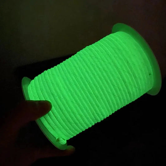 Light in the Dark Paracord: Glow in the Dark Utility